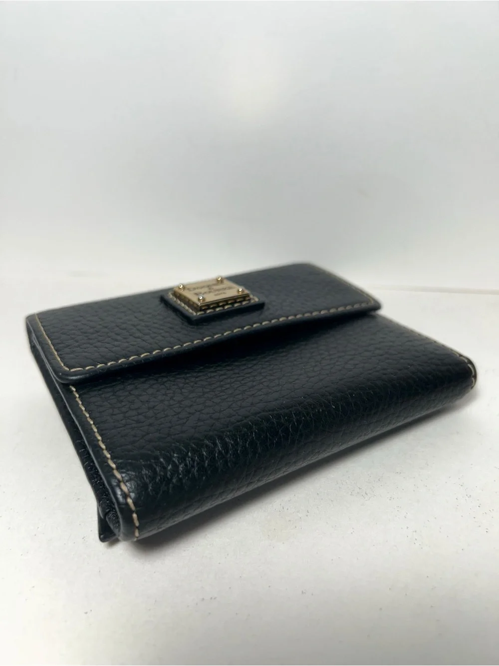 Dooney & Bourke Black Pebbled Leather Compact Trifold Wallet with Gold Plate EUC